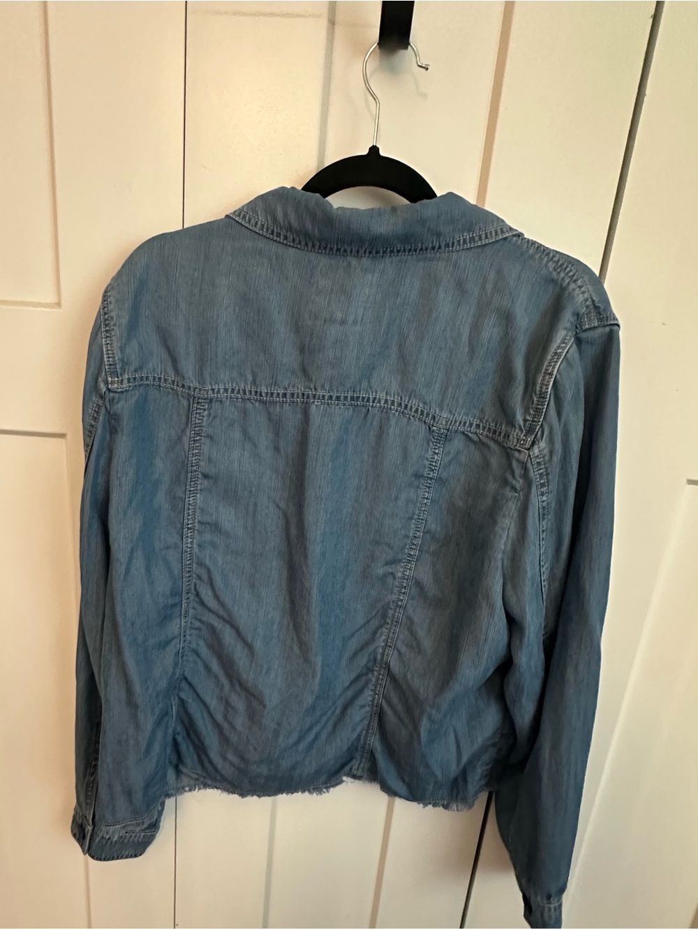Tommy Bahama Light Blue Denim Jacket - Picture 5 of 7